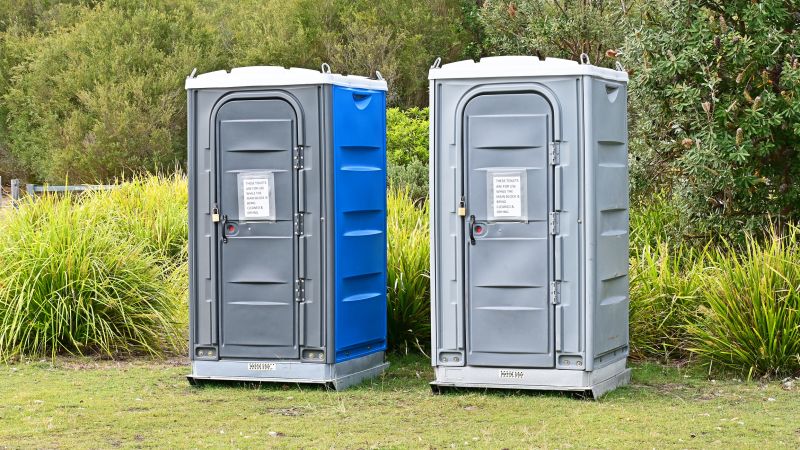 Commercial Toilet Repair